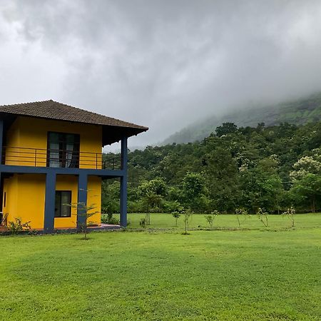 King'S Landing Villa Karjat Exterior photo